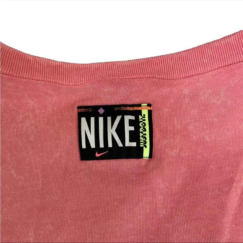 Nike Women's Tank Top Size 1X Pink Cropped White Washed Pink NWT Sweatshirt - Picture 7 of 10